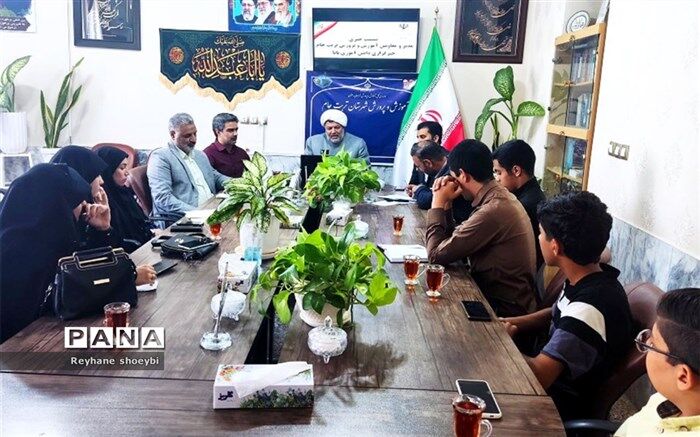 دریافت وجه هنگام‌ ثبت‌نام‌ در مدارس دولتی تخلف است
