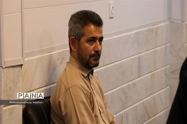 جلسه هم‌اندیشی با دانش‌آموزان رابط نماز جمعه شهرستان ساوه