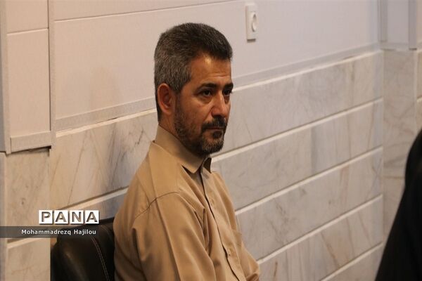جلسه هم‌اندیشی با دانش‌آموزان رابط نماز جمعه شهرستان ساوه