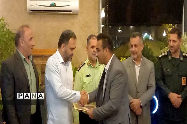 آیین تجلیل از خبرنگاران شهرستان محودآباد