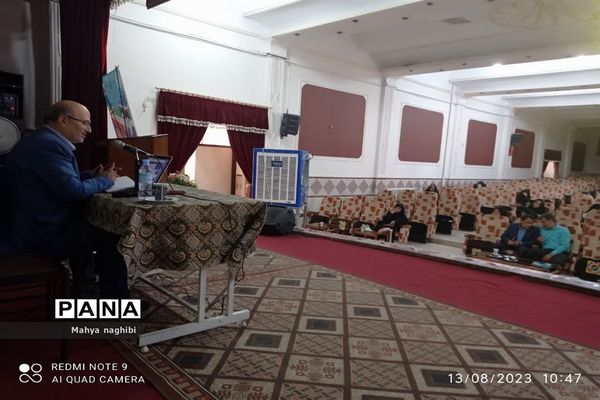 نشست توانمند‌سازی رابطان خبرگزاری پانای مدارس ناحیه یک یزد