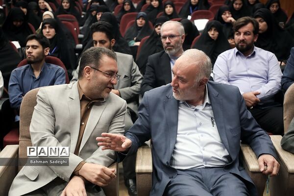 روز پایانی دومین کنگره معلمان انقلاب اسلامی
