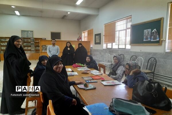 بازدید کارشناسان منطقه تبادکان از پایگاه‌های اوقات فراغت