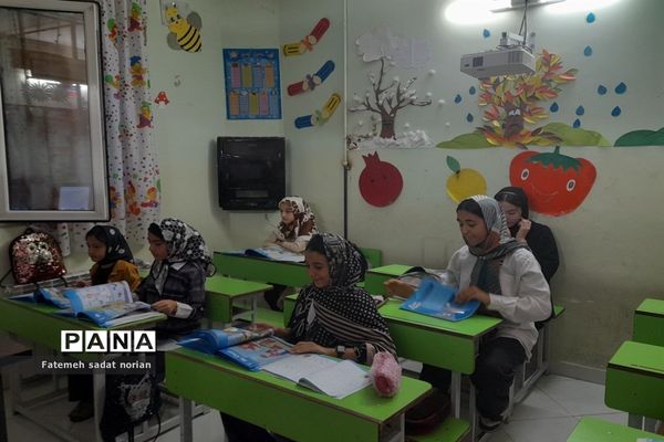 بازدید کارشناسان منطقه تبادکان از پایگاه‌های اوقات فراغت