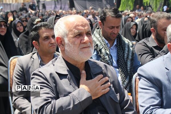 تشییع و تدفین  شهید گمنام دانش‌آموز در اداره کل آموزش و پرورش شهرستان‌های استان‌تهران