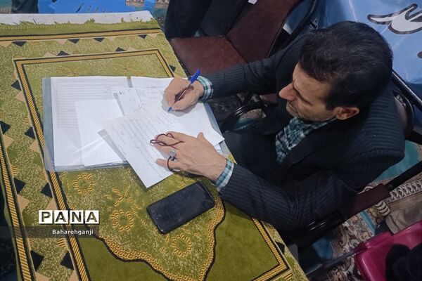 دوشنبه های مسجد محوری در مسجد فاطمه الزهرا شیراز با حضور دانش‌آموزان