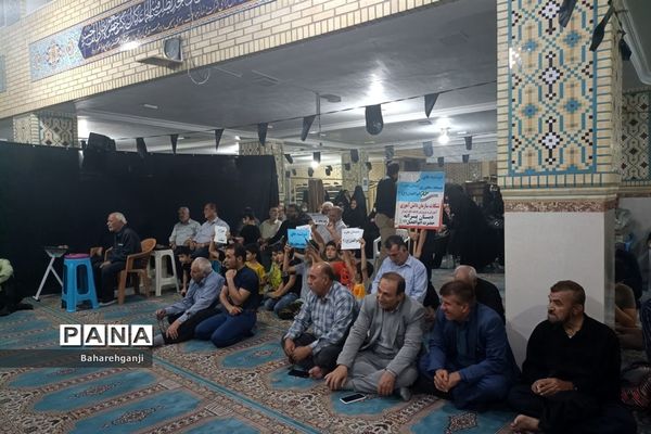 دوشنبه های مسجد محوری در مسجد فاطمه الزهرا شیراز با حضور دانش‌آموزان