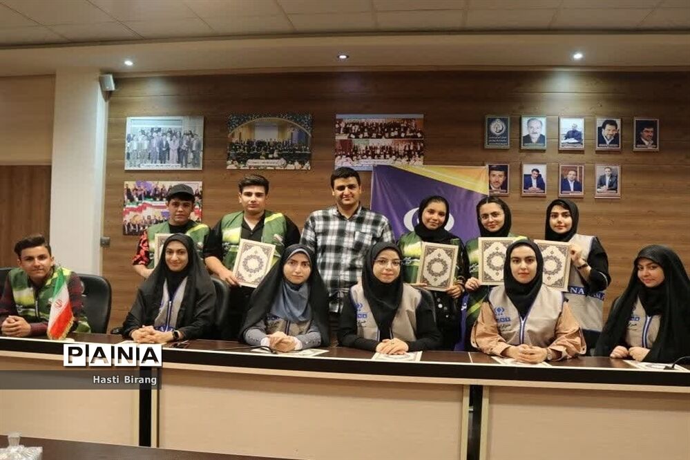 آیین تجلیل از دانش‌آموز خبرنگاران پانا ناحیه یک بهارستان