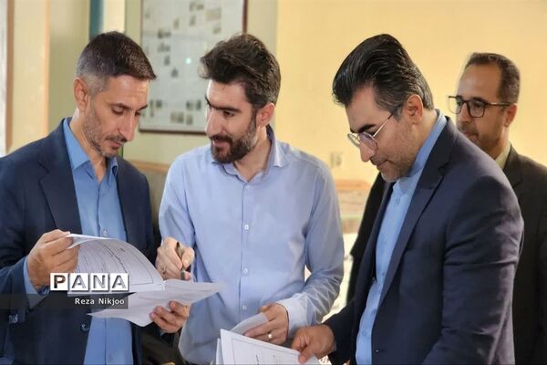 برگزاری آزمون ویژه مدیران مدارس در ناحیه یک بهارستان
