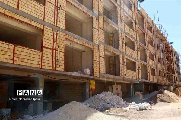 بازدید از پروژه‌ نهضت ملی مسکن شهرستان میانه