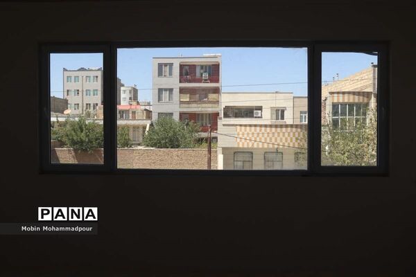 بازدید از پروژه‌ نهضت ملی مسکن شهرستان میانه