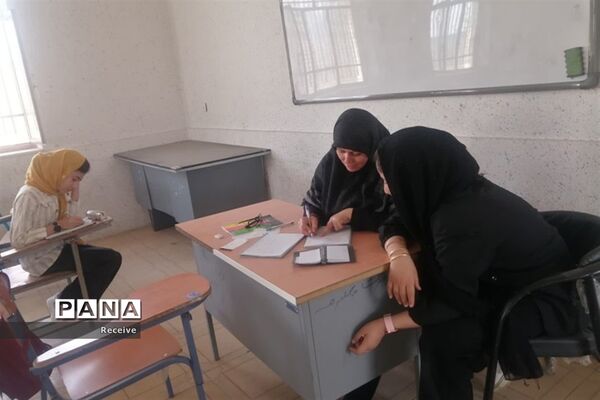 فعالیت دانش‌آموزان در پایگاه‌های تابستانه سازمان دانش‌آموزی فارس