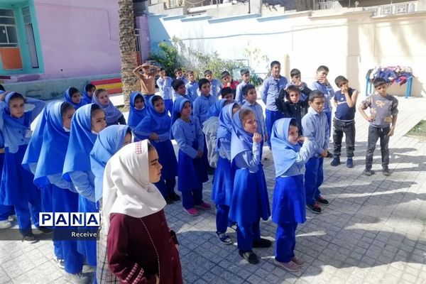 فعالیت دانش‌آموزان در پایگاه‌های تابستانه سازمان دانش‌آموزی فارس