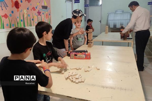 فعالیت دانش‌آموزان در پایگاه‌های تابستانه سازمان دانش‌آموزی فارس
