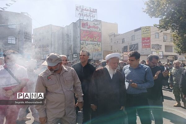 تشییع پیکر شهید گمنام در پاکدشت