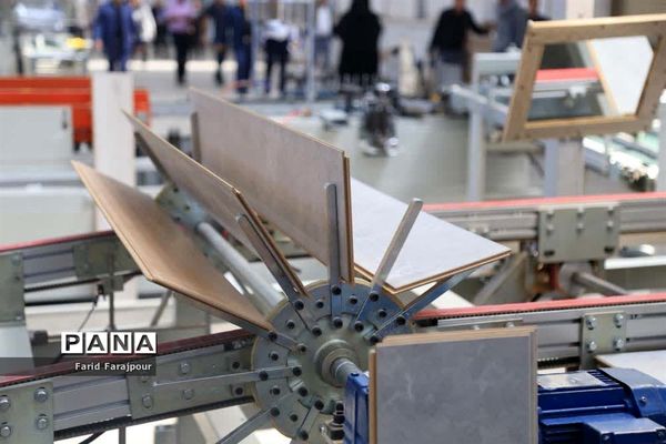 بازدید خبرنگاران از ظرفیت‌های منطقه آزاد ارس