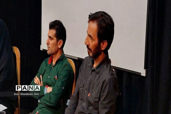 نشست صمیمانه انجمن ادبی سرو پیشوا