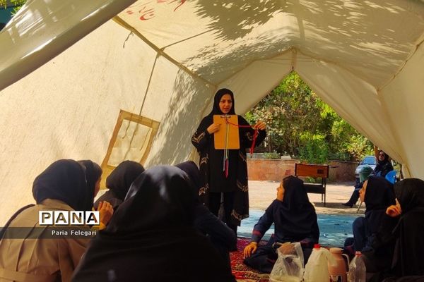 حضور دانش‌آموزان شهرستان قرچک در اردوی مثبت هشتادیا واقع در اردوگاه شهدای مظفر پاکدشت