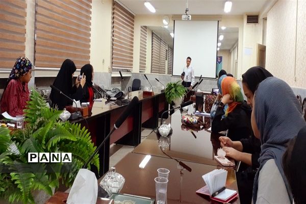 برگزاری کارگاه آموزش عکاسی خبری ویژه دانش‌آموزان خبرنگار پانای شهرستان کلات
