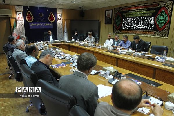 آیین تجلیل از آزادگان فرهنگی