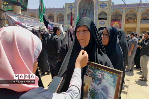 تشییع پیکر مطهر دوتن از شهدای حادثه تروریستی حرم حضرت شاهچراغ(ع)