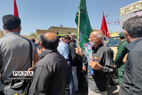 تشییع پیکر مطهر دوتن از شهدای حادثه تروریستی حرم حضرت شاهچراغ(ع)