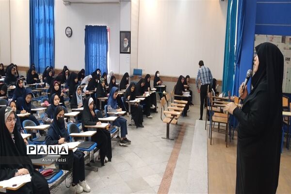 برگزاری ششمین جشنواره دانایی و توانایی ناحیه۴ مشهد