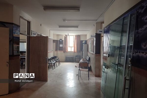 پروژه مهر و روند تجهیز و آماده‌سازی در دبیرستان شهید بهشتی رودهن