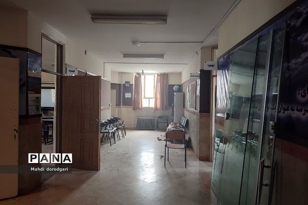 پروژه مهر و روند تجهیز و آماده‌سازی در دبیرستان شهید بهشتی رودهن