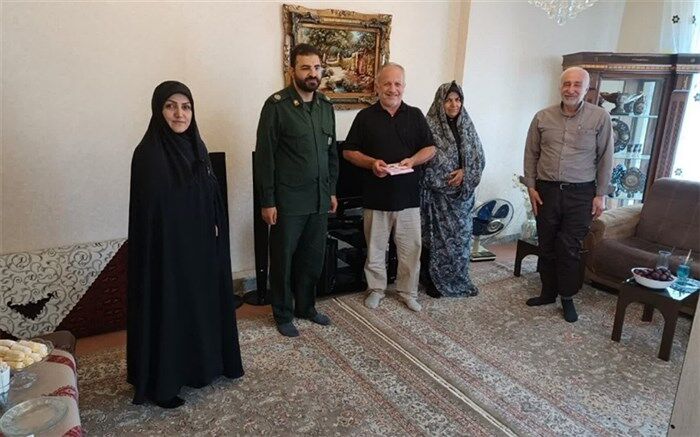 دیدار با آزادگان بخش رودهن به مناسبت سالروز بازگشت آزادگان