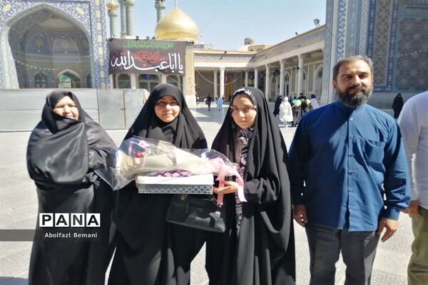 آیین استقبال از دانش‌آموز قمی شرکت کننده در المپیاد اندونزی