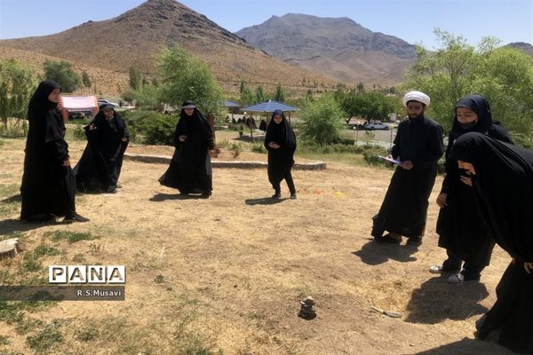 اردوی تربیتی نیلوفرانه در منطقه تفریحی وسف قم