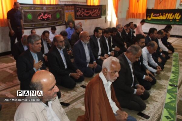 اقامه نماز جماعت در آموزش و پرورش استان بوشهر