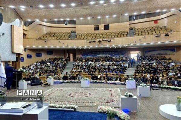 آیین اختتامیه مسابقات کشوری قرآن، عترت و نماز در کرمانشاه