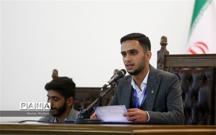 دهه‌ هشتادی‌ها آینده‌سازان ایران اسلامی هستند‌