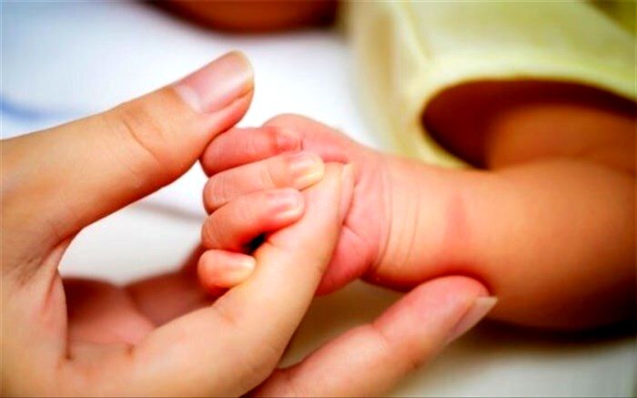 شیر مادر بهترین تغذیه برای نوزاد است