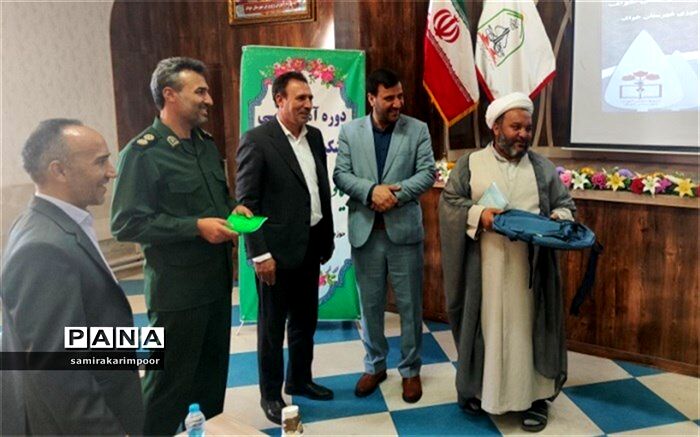 برگزاری طرح یاوران‌ولایت با هدف به‌روز کردن معلومات دانش‌آموزان خواف