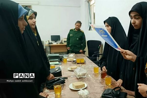 تقدیر از منتخبان مسابقه «اولین رزمایش عفاف و حجاب» در اشکذر