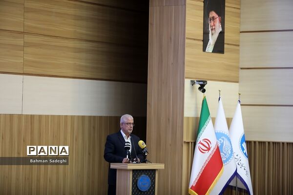 هفتمین دوره روزی با دانشگاه تهران