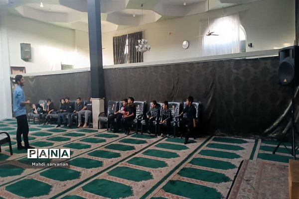 کلاس‌های اوقات فراغت در مسجد و پایگاه بسیج حضرت صاحب الزمان(عج)