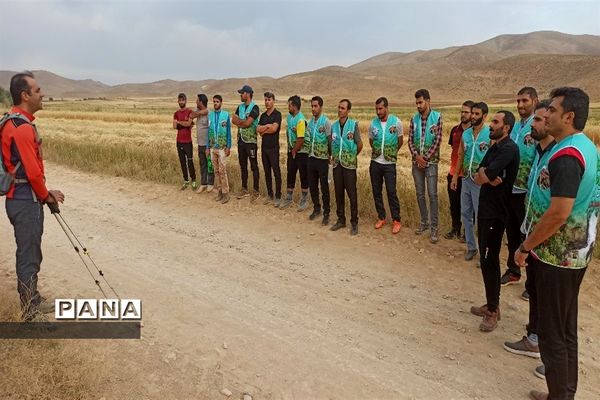 آموزش مربیان سازمان دانش‌آموزی در شهرکرد