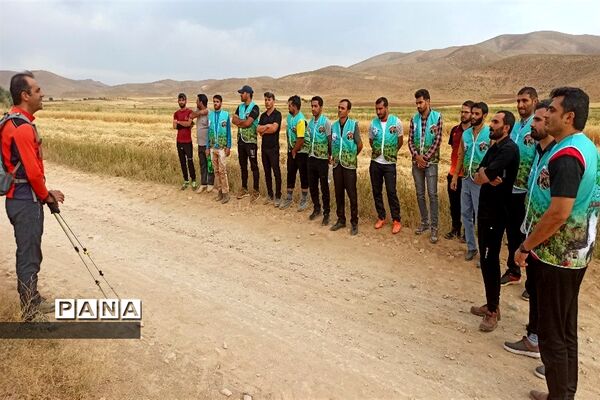 آموزش مربیان سازمان دانش‌آموزی در شهرکرد