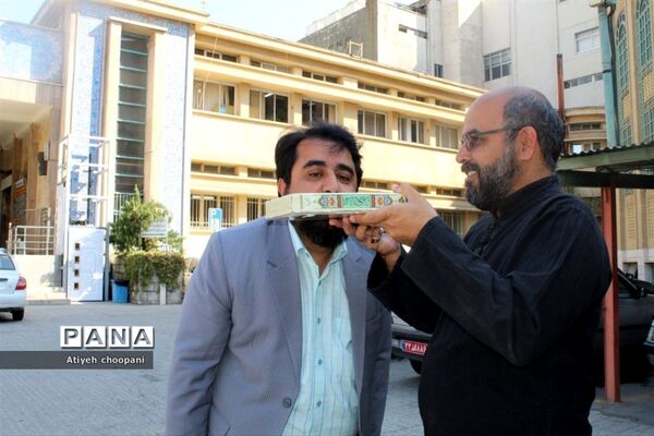 آیین بدرقه دانش‌آموزان پسر منتخب شهر تهران به مرحله نهایی مسابقات قرآن، عترت و نماز