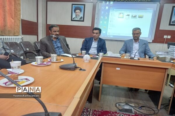 مراسم تجلیل از مربیان کلاس‌های اوقات فراغت تابستان