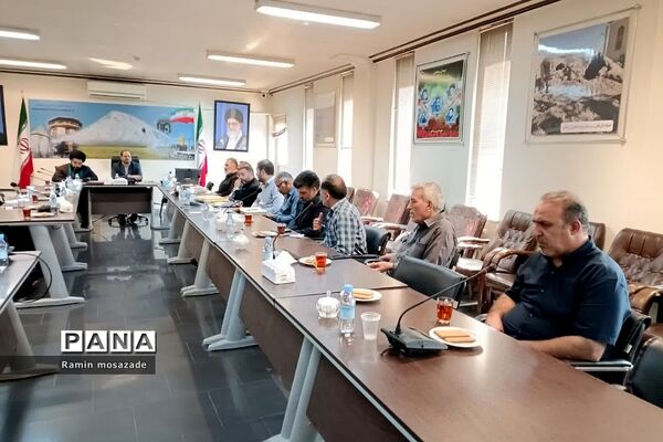 نشست کارگروه عفاف و حجاب شورای فرهنگ عمومی در رودهن
