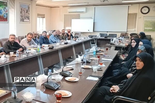 نشست کارگروه عفاف و حجاب شورای فرهنگ عمومی در رودهن
