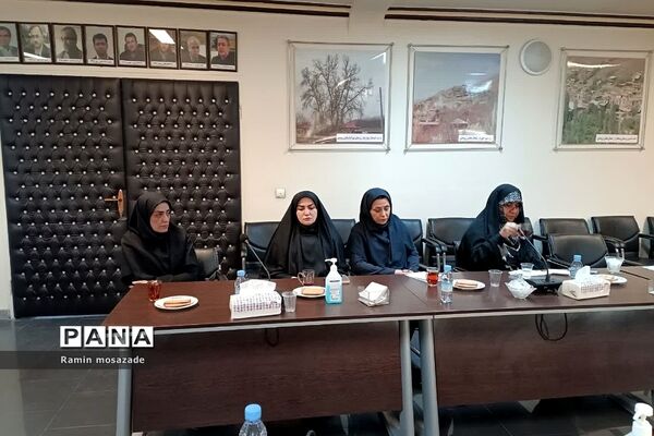 نشست کارگروه عفاف و حجاب شورای فرهنگ عمومی در رودهن