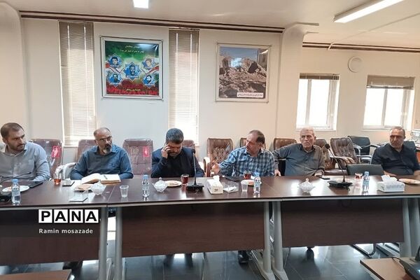 نشست کارگروه عفاف و حجاب شورای فرهنگ عمومی در رودهن