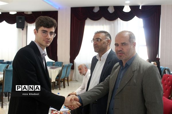 مراسم تجلیل از آزادگان فرهنگی استان آذربایجان شرقی