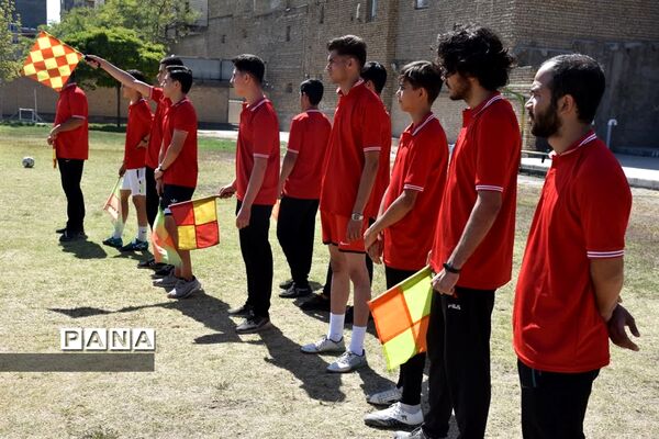 برگزاری دوره آموزشی داوری درجه سه فوتبال و فوتسال باحضور داوران بین‌المللی